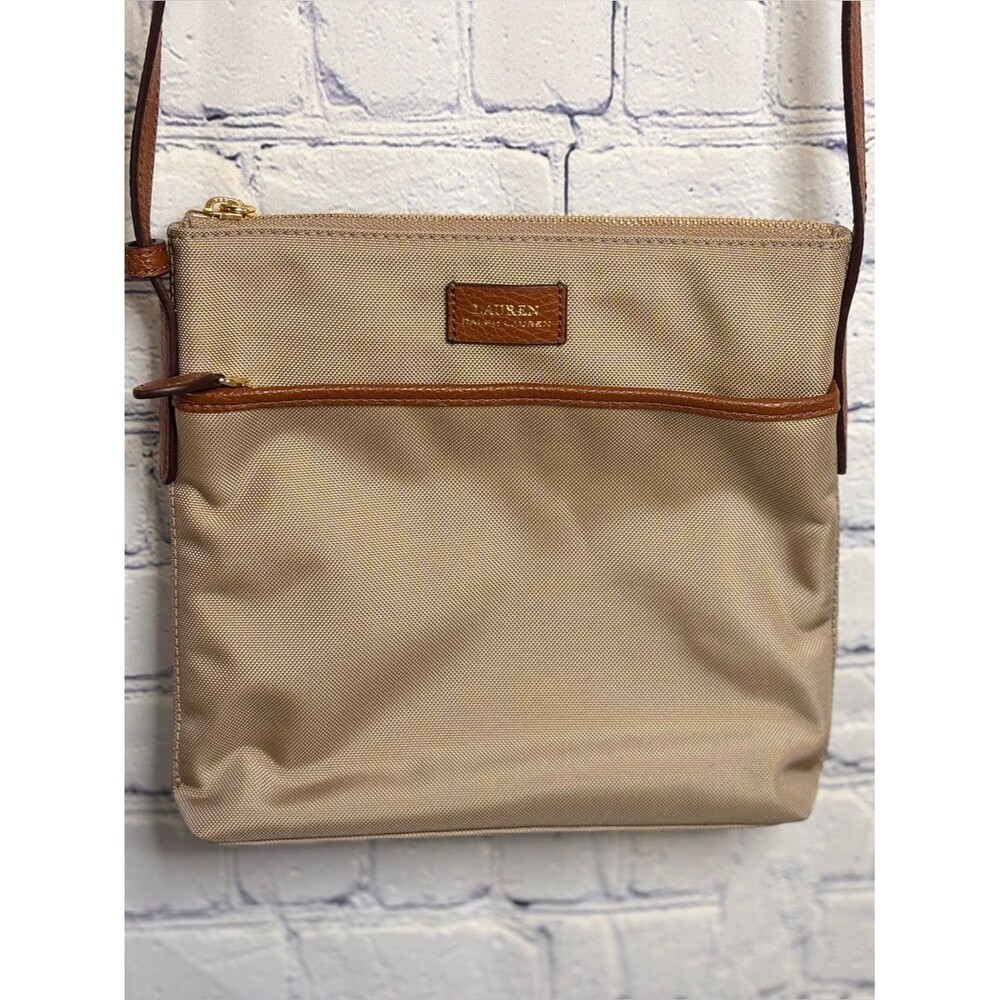 Lauren Ralph Lauren Tan Chadwick Preppy Casual Classic Lightweight Crossbody Bag